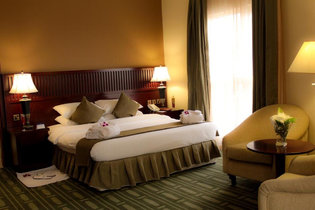 Golden Tulip Khatt Springs Resort & Spa 라스알카이마 객실 사진