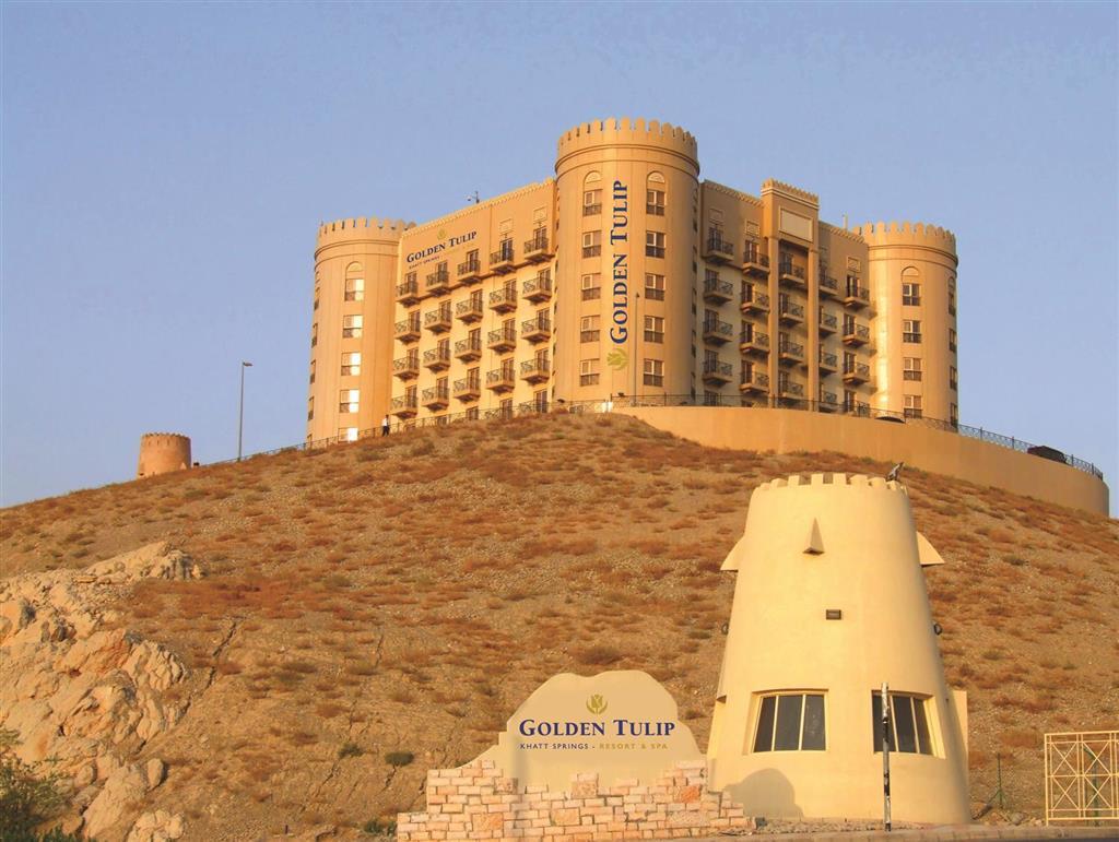 Golden Tulip Khatt Springs Resort & Spa 라스알카이마 외부 사진